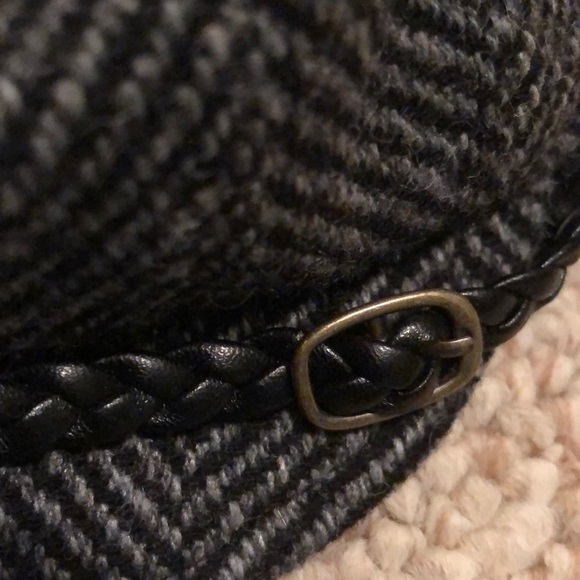 Used cap - Picture 4 of 5